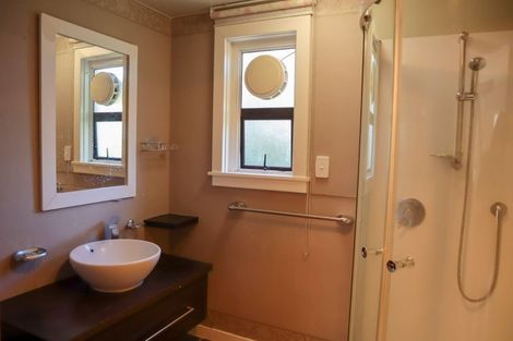 Photo of property in 67 Memorial Avenue, Ilam, Christchurch, 8053