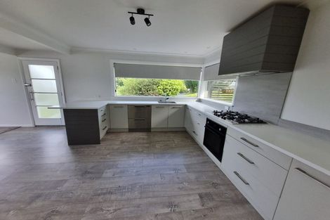 Photo of property in 22 Ocean View Road, Ravensbourne, Dunedin, 9022