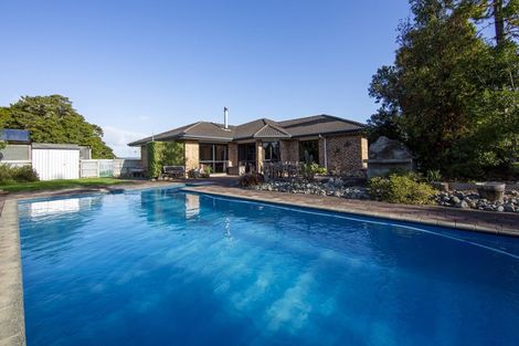 Photo of property in 758 Kaiwaka-mangawhai Road, Hakaru, Wellsford, 0975