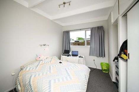 Photo of property in 6a Westhaven Grove, Takaro, Palmerston North, 4412