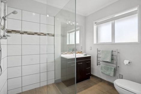 Photo of property in 10b Reid Avenue, Mosgiel, 9024