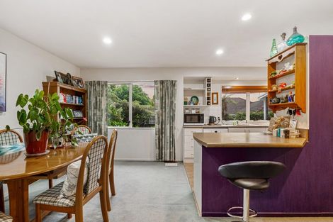 Photo of property in 1 Metric Place, Te Atatu South, Auckland, 0610