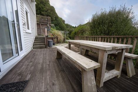 Photo of property in 28 Whaui Street, Vogeltown, Wellington, 6021