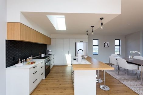 Photo of property in 18 Dove Grove, Westmorland, Christchurch, 8025