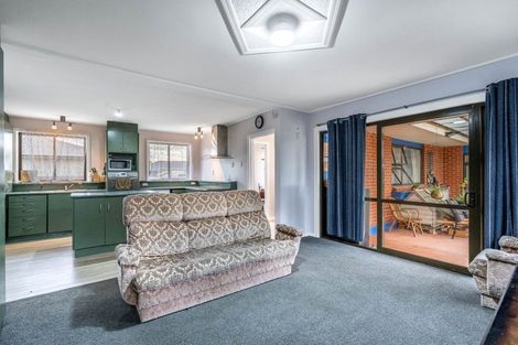 Photo of property in 36 Holloway Street, Waikiwi, Invercargill, 9810