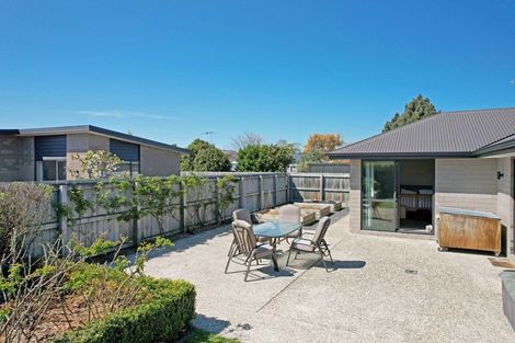 Photo of property in 7 Kura Place, Mosgiel, 9024