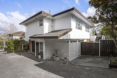 Photo of property in 2/36 Nihill Crescent, Mission Bay, Auckland, 1071