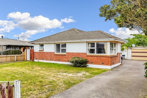 Photo of property in 11 Yarmouth Street, Aranui, Christchurch, 8061