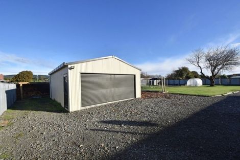 Photo of property in 33 Eton Street, Otautau, 9610