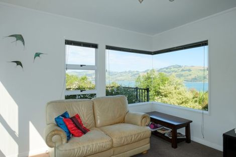 Photo of property in 22 Athol Place, Ravensbourne, Dunedin, 9022