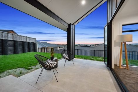 Photo of property in 8 Rose Berry Crescent, Flagstaff, Hamilton, 3210