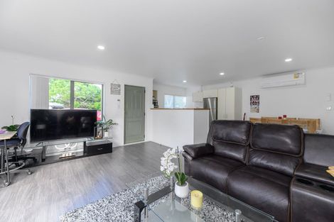 Photo of property in 162 Waitemata Drive, Ranui, Auckland, 0612