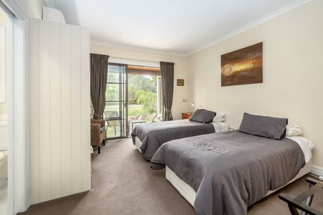 Photo of property in 24 Admiral Road, Gladstone, 5883