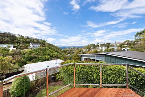 Photo of property in 75b Cashmere Avenue, Khandallah, Wellington, 6035