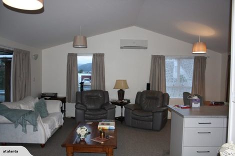 Photo of property in 15 Anaru Street, Raumati Beach, Paraparaumu, 5032