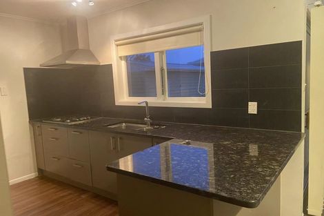 Photo of property in 1/11 Strid Road, Te Atatu South, Auckland, 0610