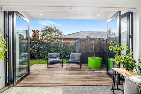 Photo of property in 7/11 Hinemoa Street, Spreydon, Christchurch, 8024