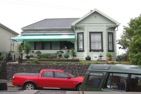 Photo of property in 1 Selbourne Street, Grey Lynn, Auckland, 1021