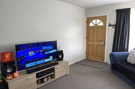 Photo of property in 2/5 Pitt Place, St Albans, Christchurch, 8014