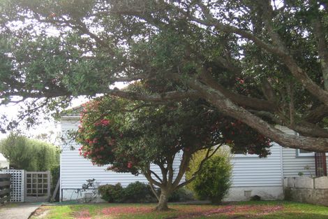 Photo of property in 8 Gadsby Street, Avalon, Lower Hutt, 5011