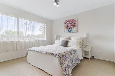 Photo of property in 46 Hutchinsons Road, Bucklands Beach, Auckland, 2014