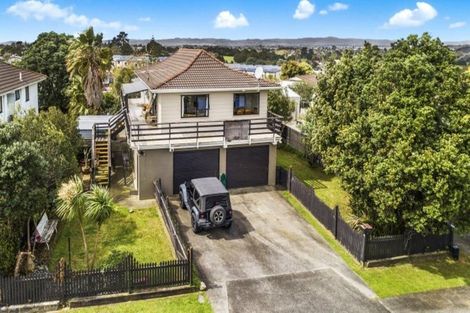 Photo of property in 6 Southview Place, Wattle Downs, Auckland, 2102