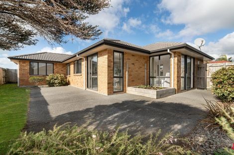 Photo of property in 23 Beachmere Place, Papamoa Beach, Papamoa, 3118