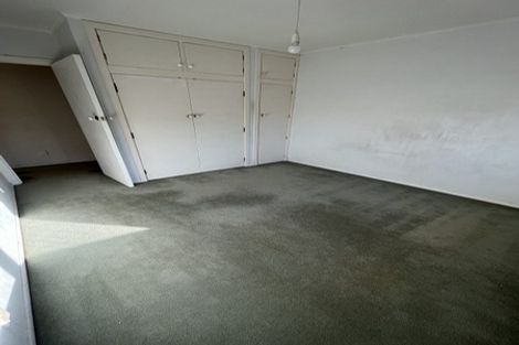 Photo of property in 17a Gulf Crest, Bucklands Beach, Auckland, 2012
