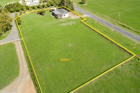 Photo of property in 212 Monument Road, Clevedon, Papakura, 2582