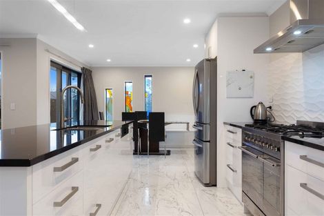 Photo of property in 6 Benjes Place, Woodend, 7610