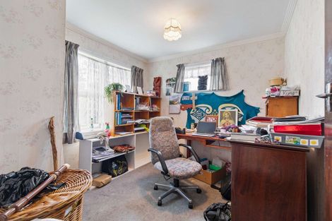 Photo of property in 4 Omori Place, Castlecliff, Whanganui, 4501