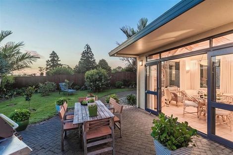 Photo of property in 62 Keywella Drive, Conifer Grove, Takanini, 2112