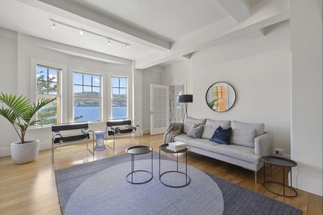 Photo of property in Inverleith Apartments, 3/306 Oriental Parade, Oriental Bay, Wellington, 6011