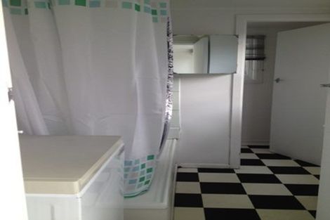 Photo of property in 7a Hawker Street, Mount Victoria, Wellington, 6011