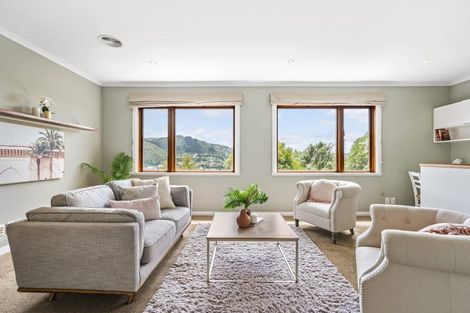 Photo of property in 129 Cockayne Road, Khandallah, Wellington, 6035