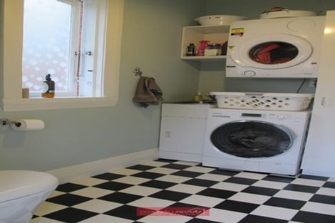 Photo of property in 45 Drivers Road, Maori Hill, Dunedin, 9010