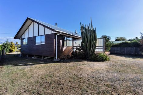 Photo of property in 10 White Street, Glenavy, Waimate, 7980