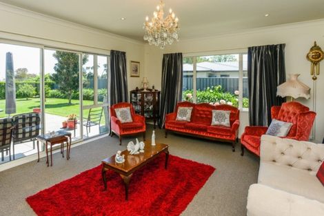 Photo of property in 10 Gavin Black Street, Meeanee, Napier, 4112