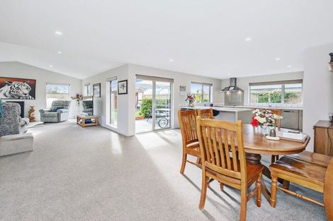 Photo of property in 45 Navy Loop, Rolleston, 7614