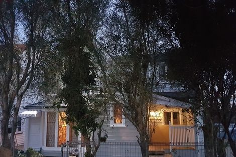 Photo of property in 32 Landscape Road, Mount Eden, Auckland, 1024