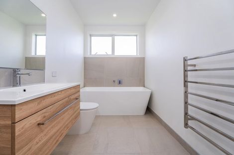 Photo of property in 162 Kupe Drive, Whitianga, 3510