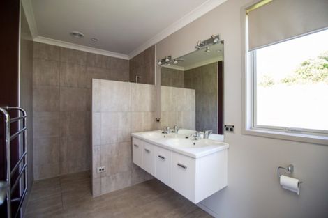 Photo of property in 2/508 Seaforth Road, Bowentown, Waihi Beach, 3177