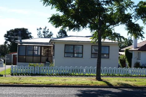 Photo of property in 49 Vine Street, Mangere East, Auckland, 2024