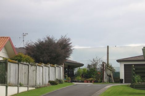 Photo of property in 114 Russley Drive, Mount Maunganui, 3116