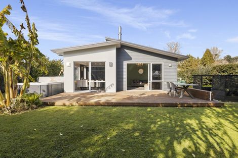 Photo of property in 16 Eagle Street, Welcome Bay, Tauranga, 3112