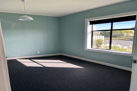 Photo of property in 16 Douglas Street, Balclutha, 9230