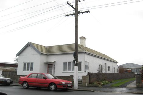 Photo of property in 114 Macandrew Road, South Dunedin, Dunedin, 9012