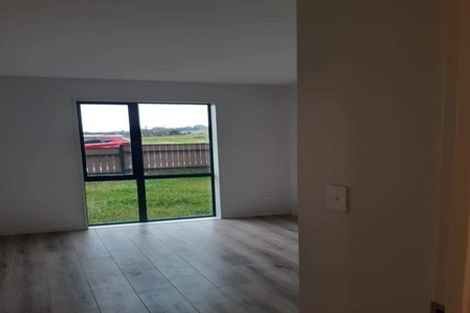 Photo of property in 33a Murphys Park Drive, Flat Bush, Auckland, 2019