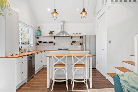 Photo of property in 5a Marjorie Lane, Papamoa Beach, Papamoa, 3118