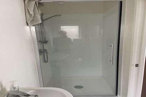 Photo of property in 632 Whangaparaoa Road, Stanmore Bay, Whangaparaoa, 0932